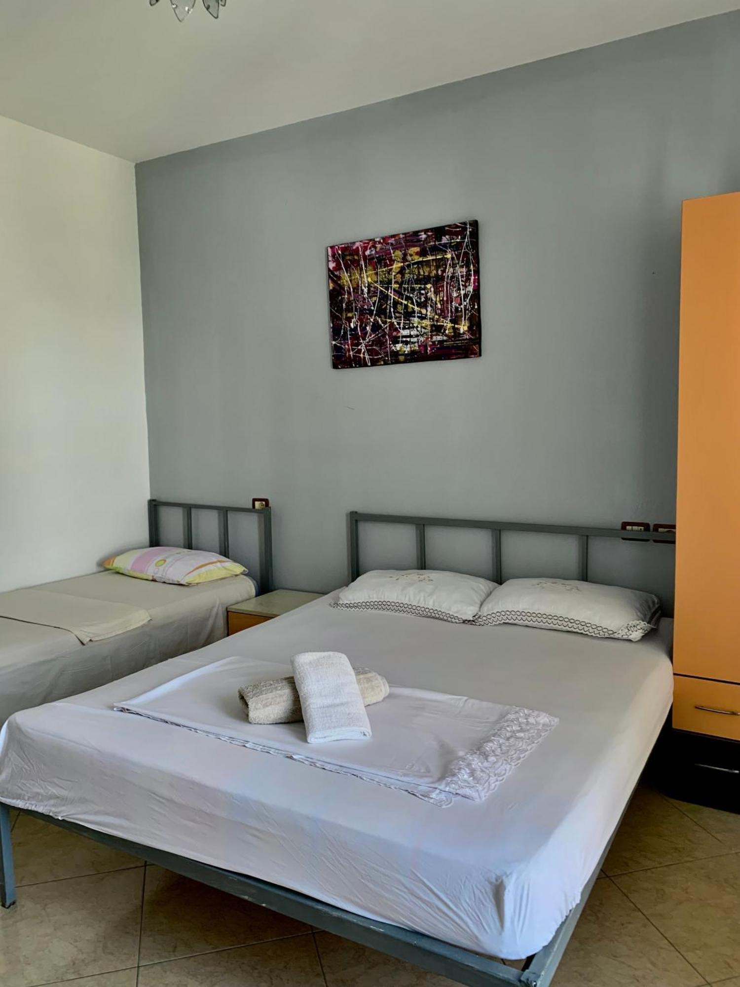 Serenade Beach Durres Luaran gambar