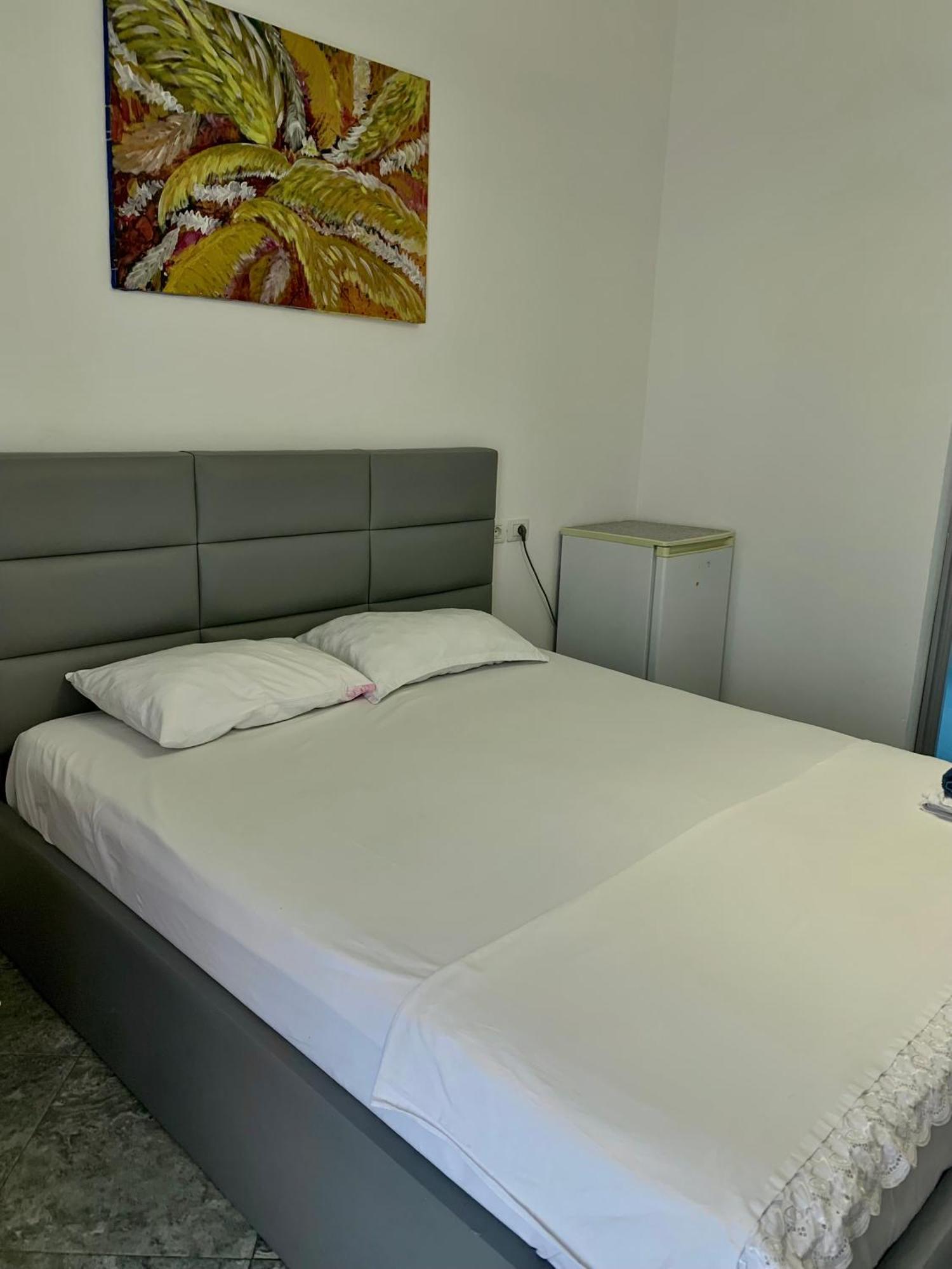 Serenade Beach Durres Luaran gambar