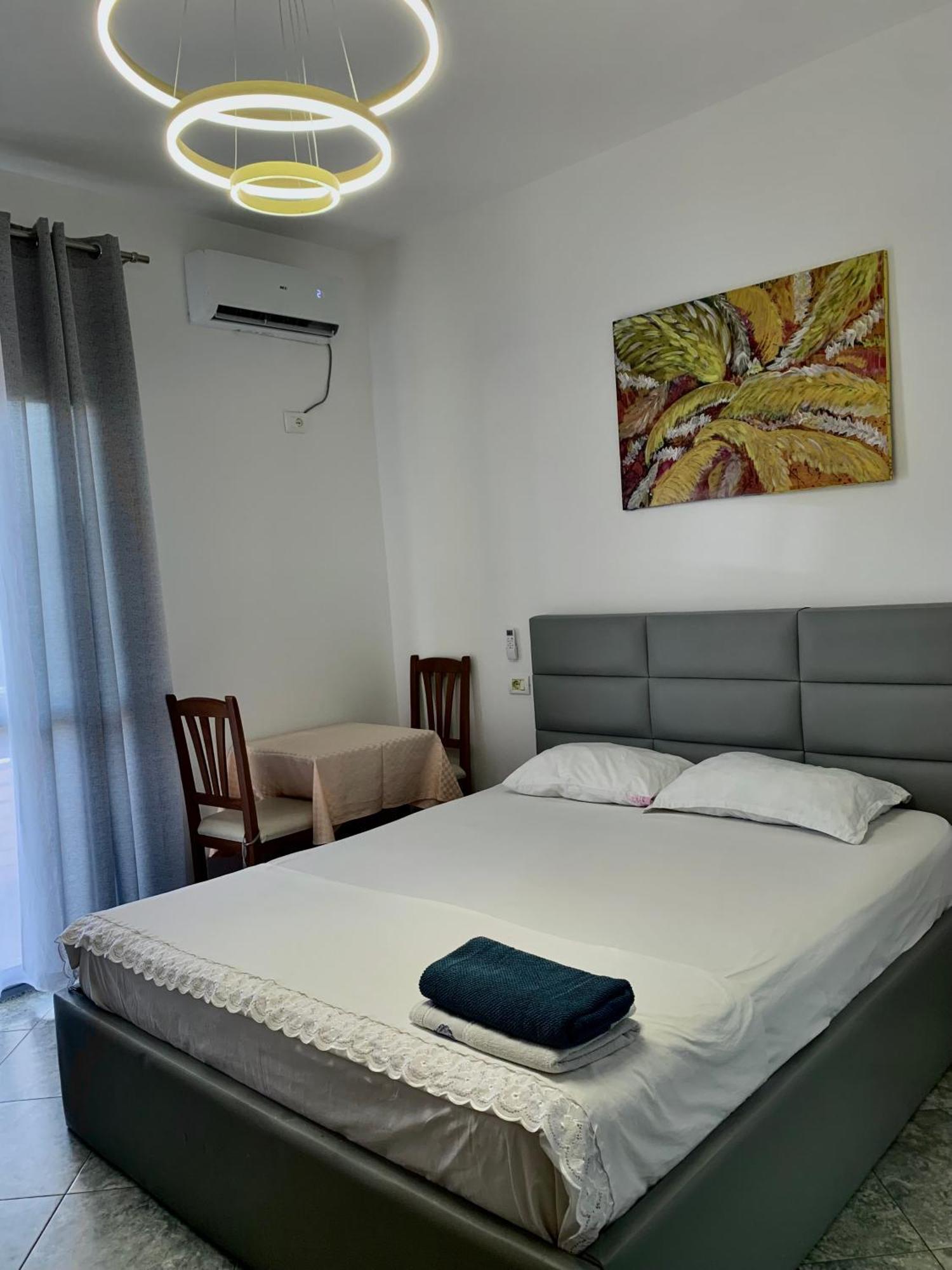 Serenade Beach Durres Luaran gambar