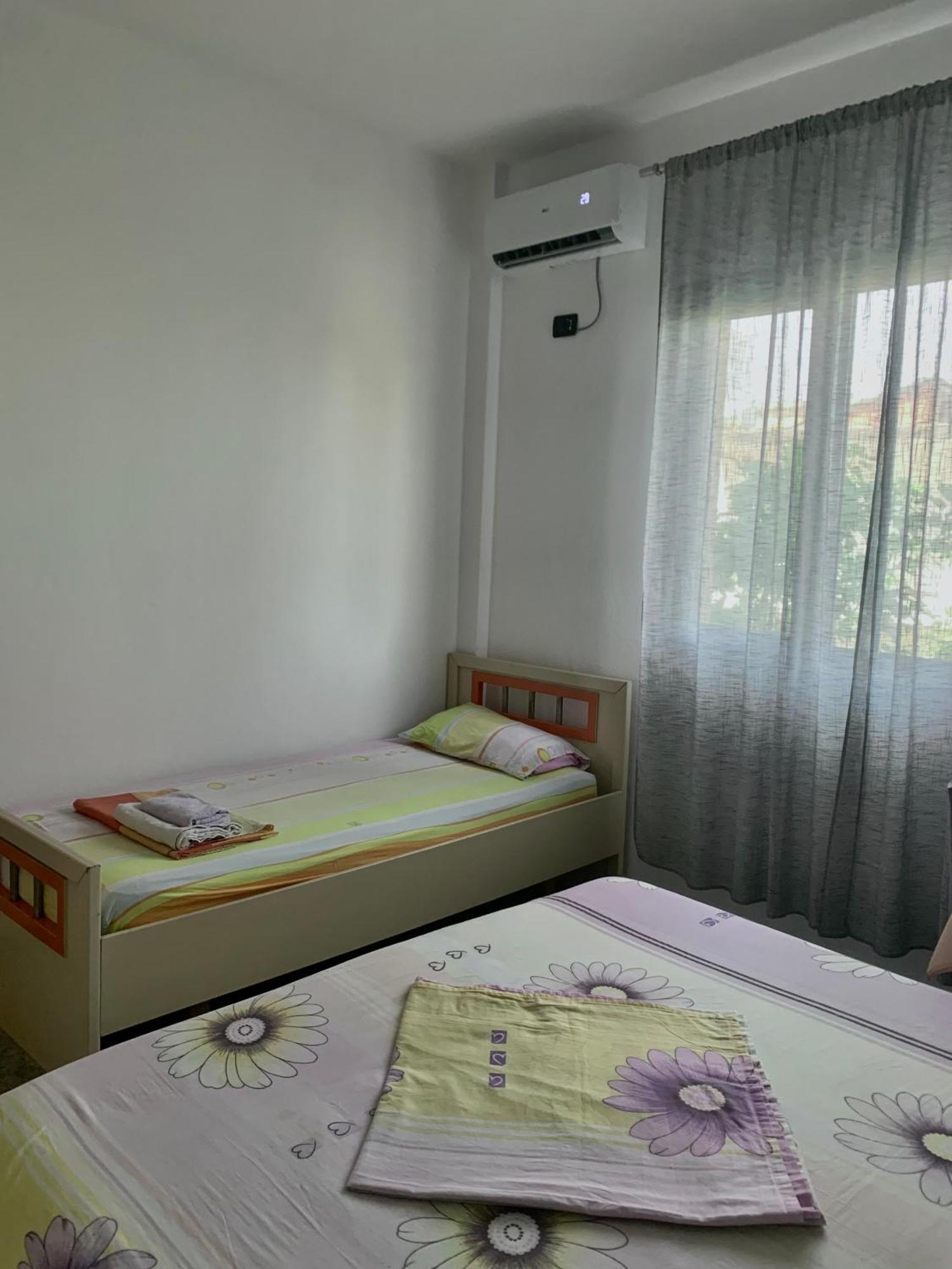 Serenade Beach Durres Luaran gambar